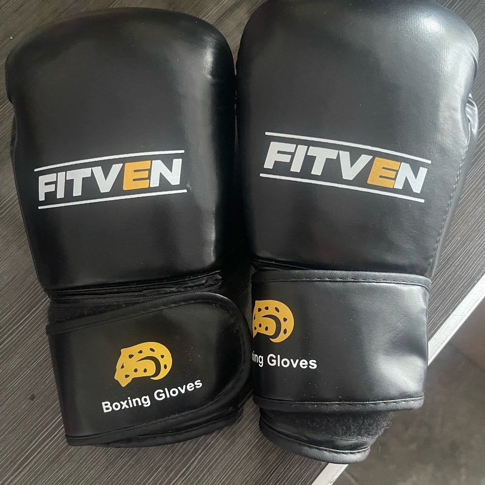 Black Boxing Gloves